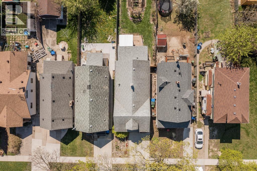 641 CAMERON AVENUE, Windsor, Ontario, N9B1Z2 — Photo 4