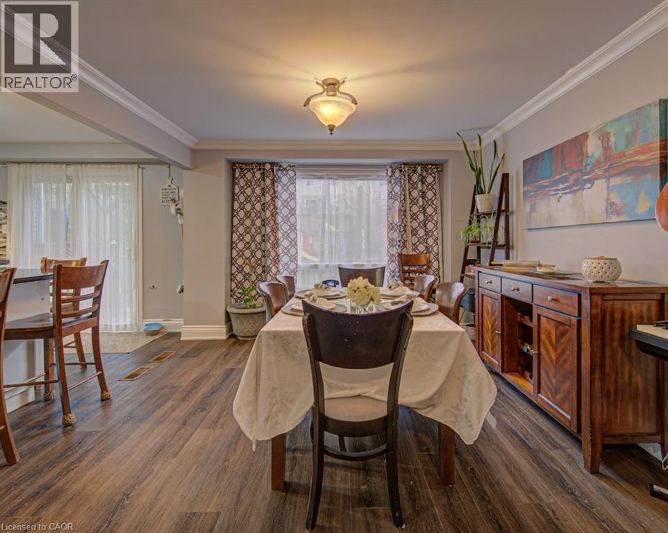 237B THISTLEGLEN Place, Waterloo, Ontario, N2T2A6 — Photo 10