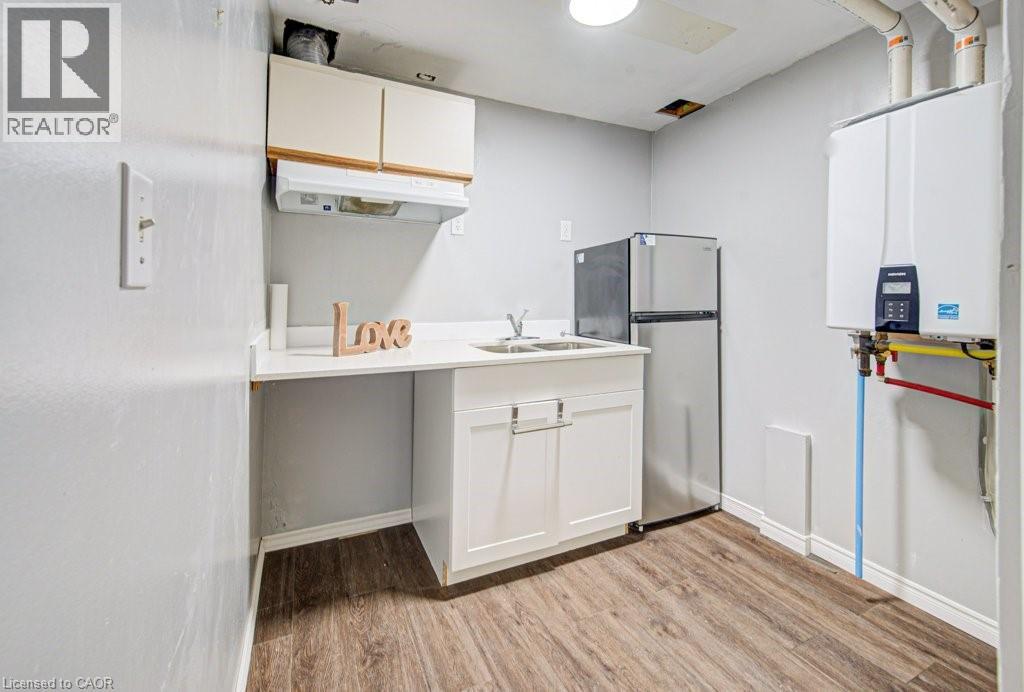 237B THISTLEGLEN Place, Waterloo, Ontario, N2T2A6 — Photo 29