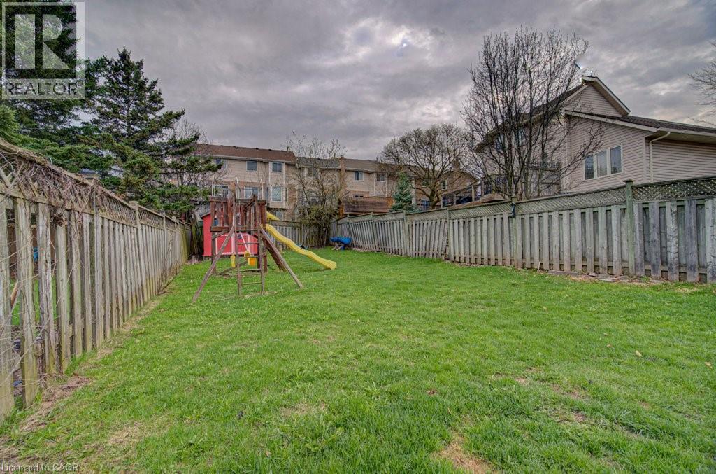 237B THISTLEGLEN Place, Waterloo, Ontario, N2T2A6 — Photo 31