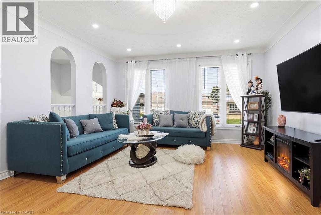 85 SUMMERLEA Drive, Hamilton, Ontario, L8T4X9 — Photo 10