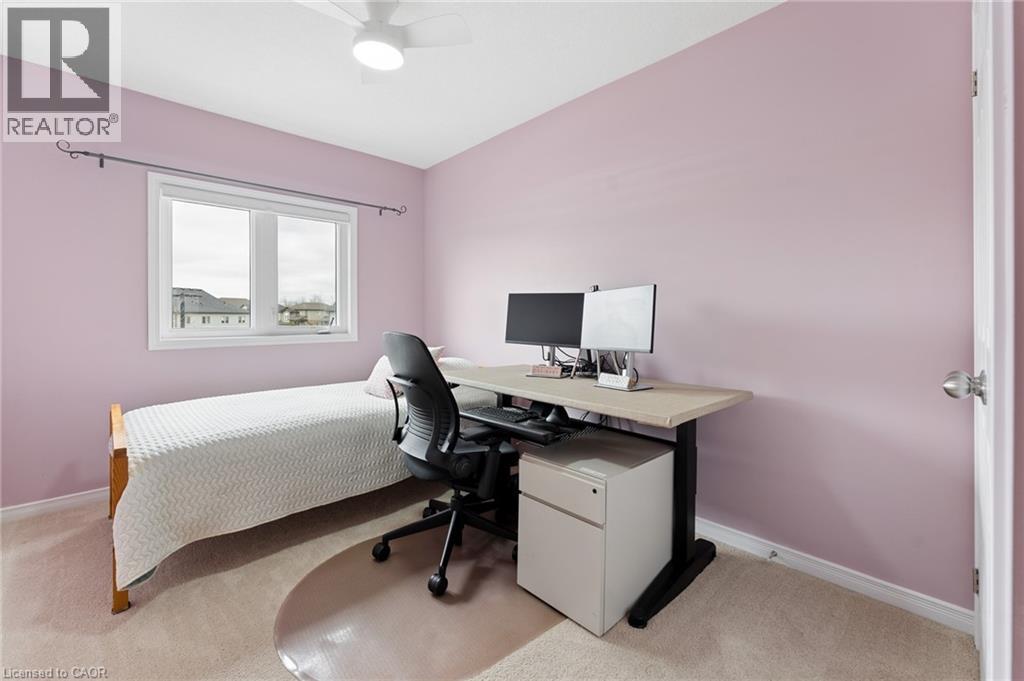 11 WILDFLOWER Street, Kitchener, Ontario, N2P2X5 — Photo 13