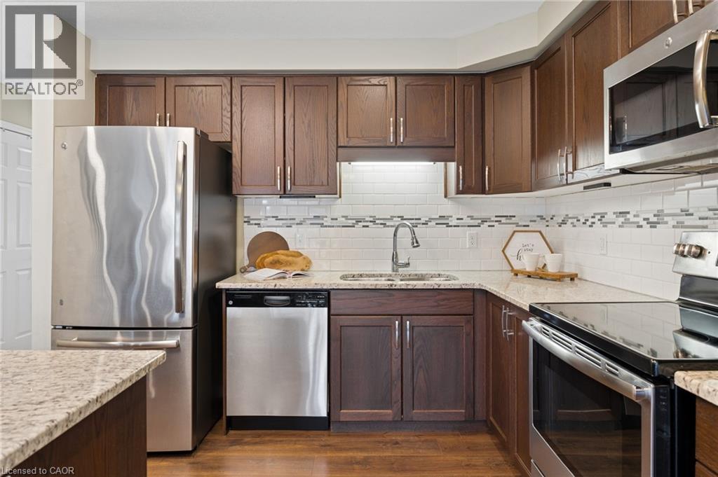 11 WILDFLOWER Street, Kitchener, Ontario, N2P2X5 — Photo 16