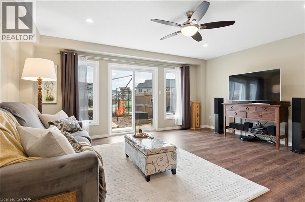 11 WILDFLOWER Street, Kitchener, Ontario, N2P2X5 — Photo 20