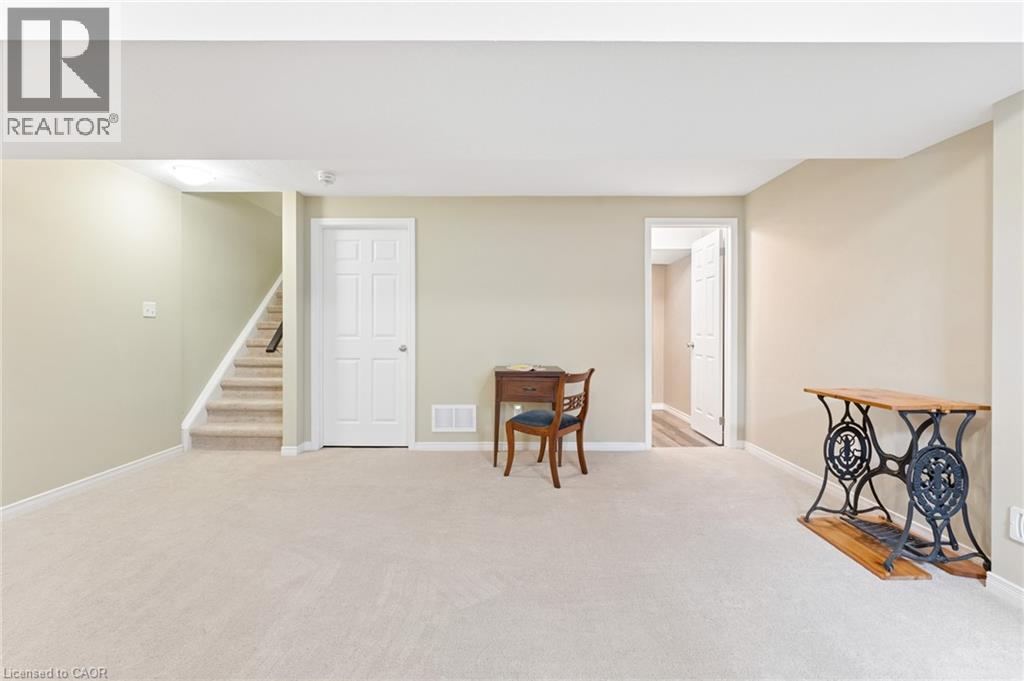 11 WILDFLOWER Street, Kitchener, Ontario, N2P2X5 — Photo 21