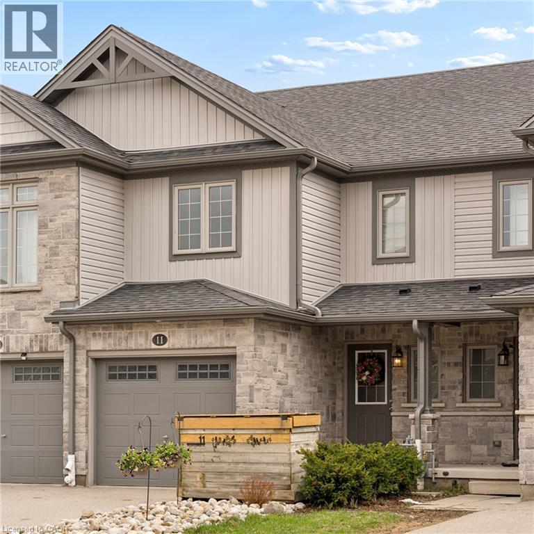 11 WILDFLOWER Street, Kitchener, Ontario, N2P2X5 — Photo 3