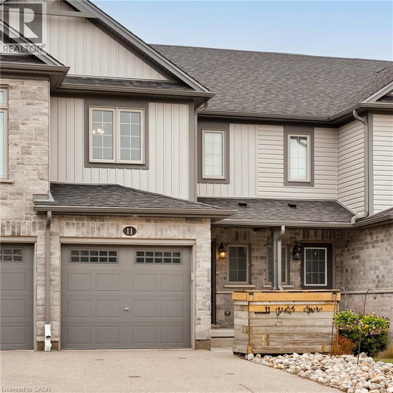 11 WILDFLOWER Street, Kitchener, Ontario, N2P2X5 — Photo 4