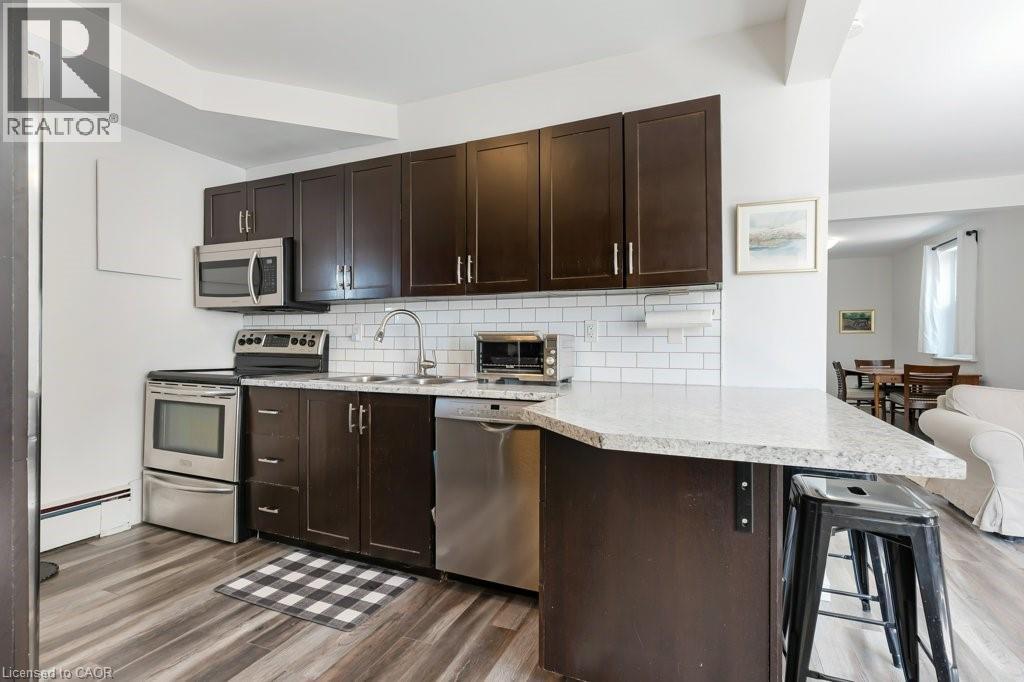 97 ST GEORGE Street, Kitchener, Ontario, N2G2T2 — Photo 10