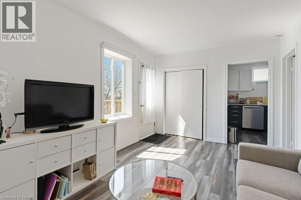 97 ST GEORGE Street, Kitchener, Ontario, N2G2T2 — Photo 23