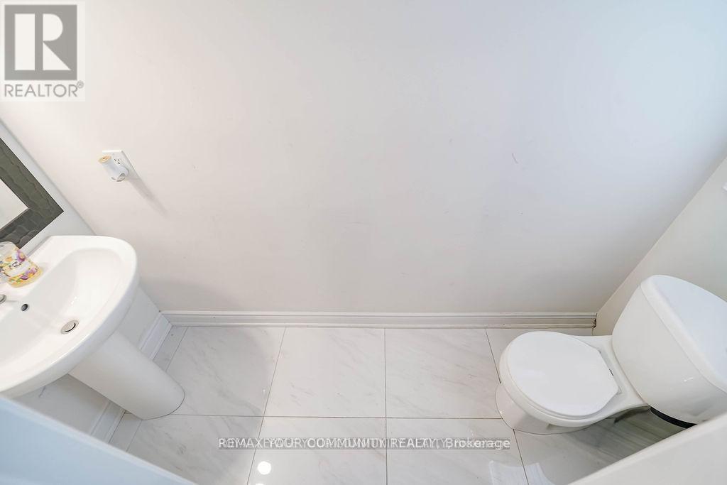 133 MARCEL BRUNELLE DRIVE, Whitby, Ontario, L1P0G7 — Photo 9