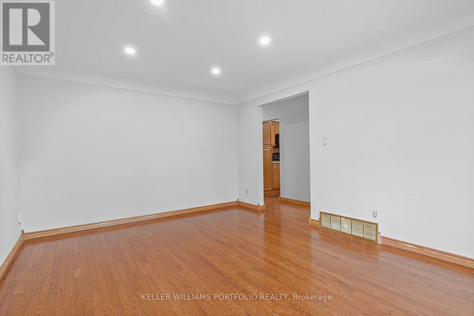 68 ATHABASCA STREET, Oshawa (Donevan), Ontario, L1H7H6 — Photo 5