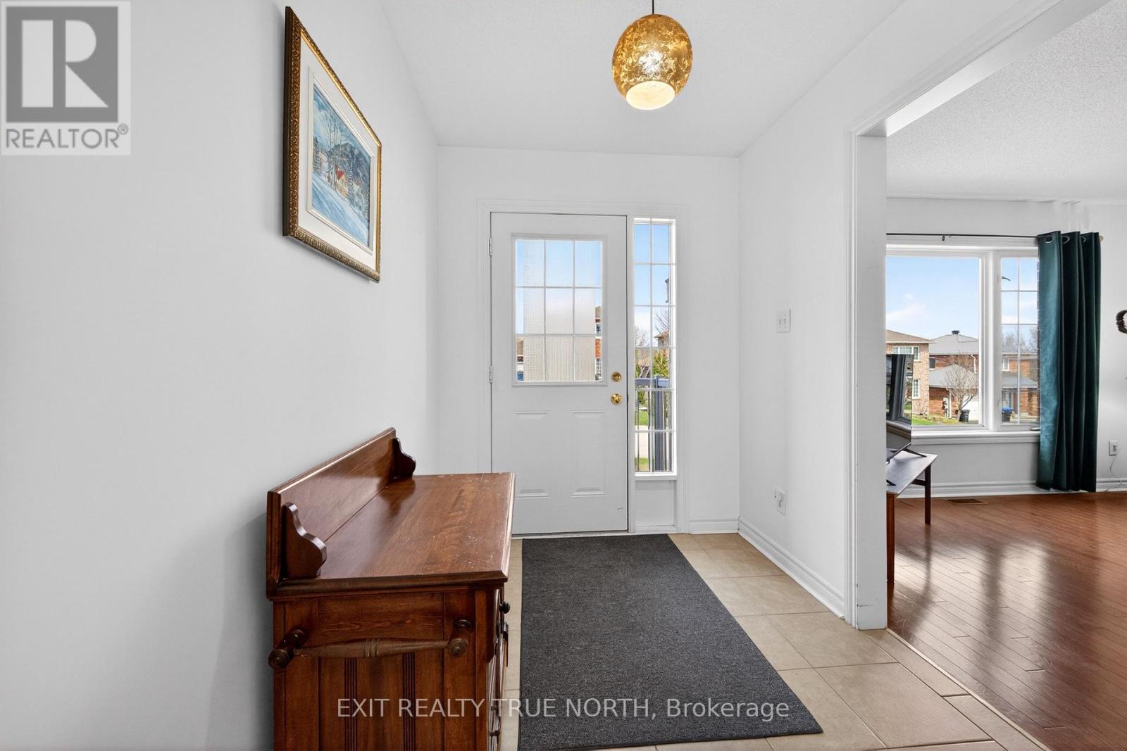 1021 WHITNEY CRESCENT, Midland, Ontario, L4R5N3 — Photo 2