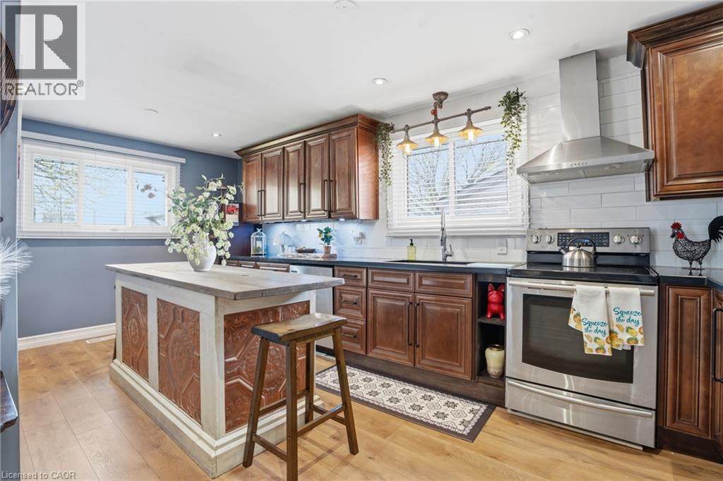 46 GLENVALE Drive, Hamilton, Ontario, L9C2X6 — Photo 12