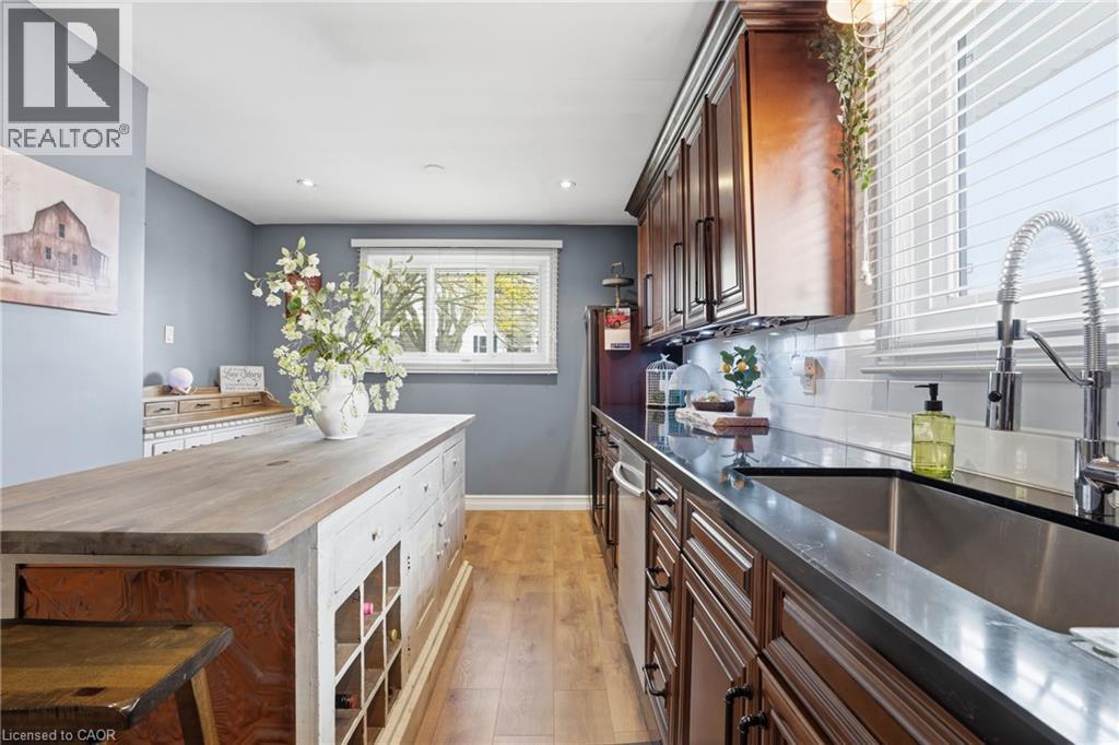 46 GLENVALE Drive, Hamilton, Ontario, L9C2X6 — Photo 13