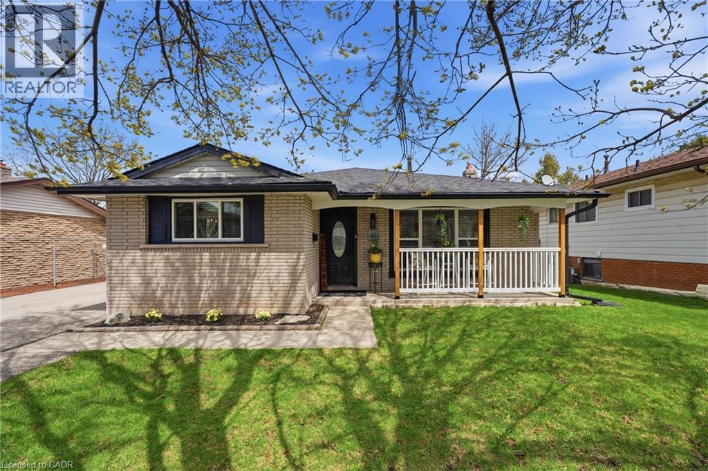 46 GLENVALE Drive, Hamilton, Ontario, L9C2X6 — Photo 2