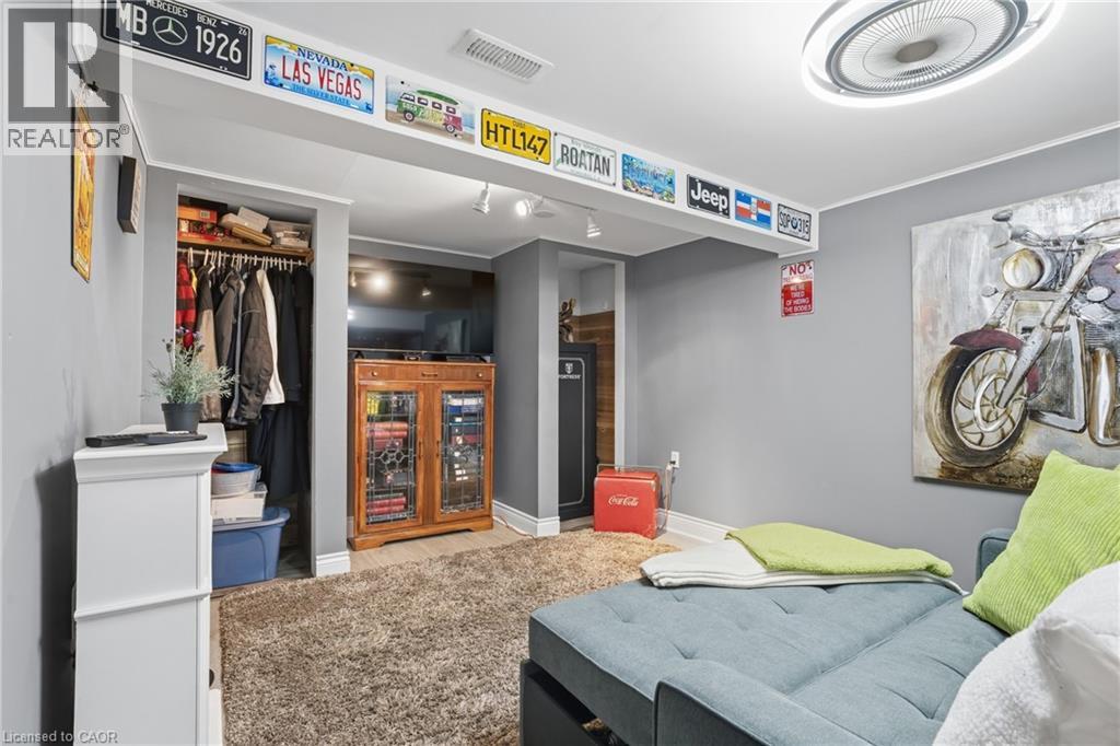 46 GLENVALE Drive, Hamilton, Ontario, L9C2X6 — Photo 32