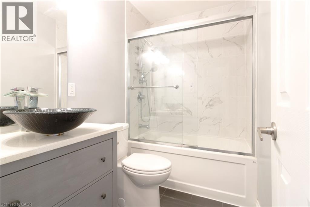 1601 SANDGATE Crescent Unit# Main, Mississauga, Ontario, L5J2E3 — Photo 19