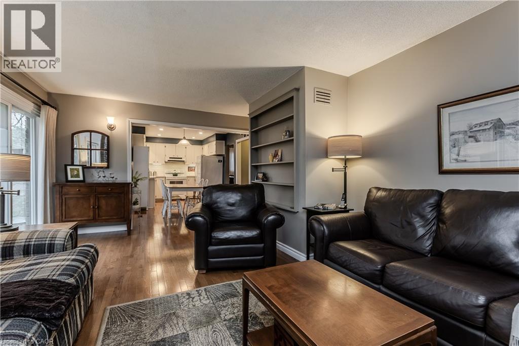 1141 CROFTON Way, Burlington, Ontario, L7P3A8 — Photo 10