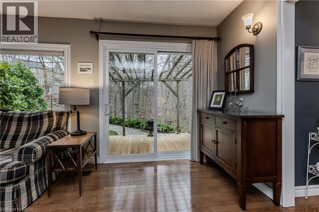 1141 CROFTON Way, Burlington, Ontario, L7P3A8 — Photo 11