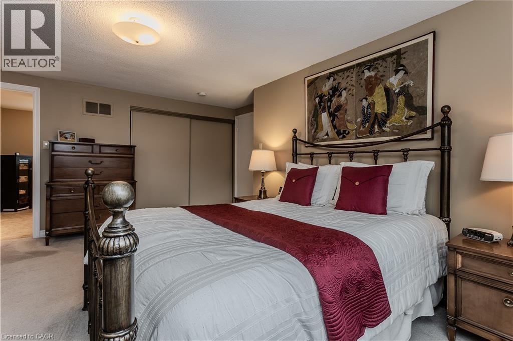 1141 CROFTON Way, Burlington, Ontario, L7P3A8 — Photo 17