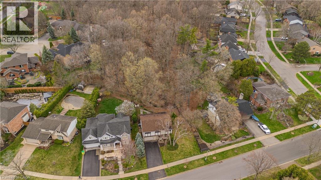 1141 CROFTON Way, Burlington, Ontario, L7P3A8 — Photo 33