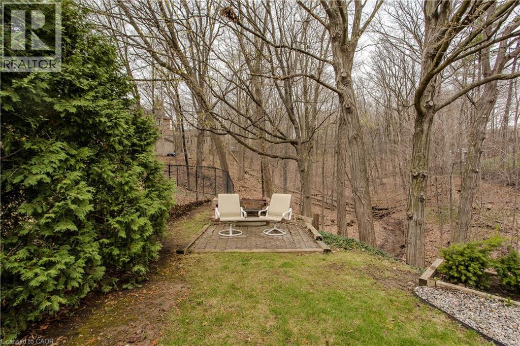 1141 CROFTON Way, Burlington, Ontario, L7P3A8 — Photo 5