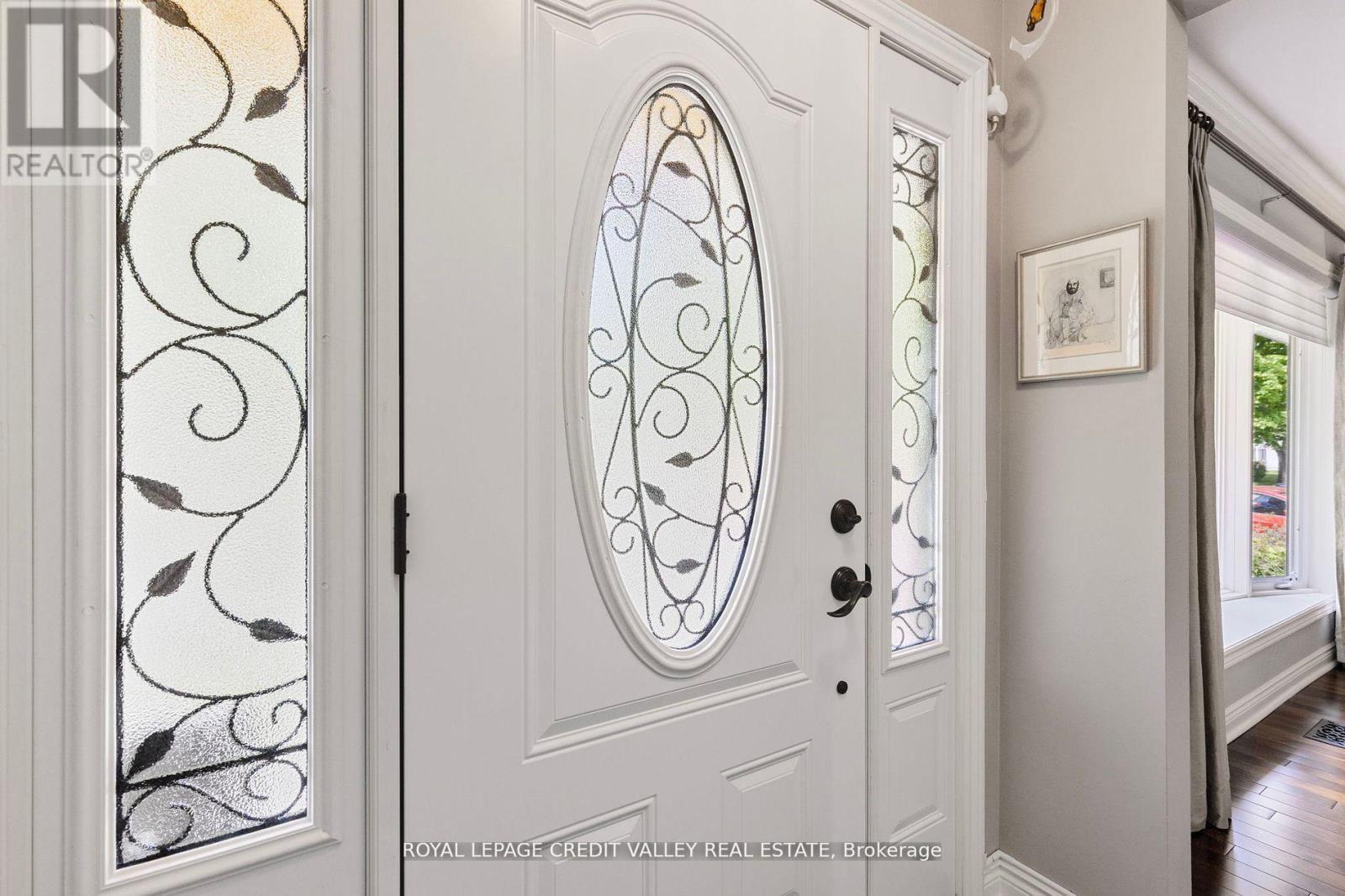 24 LADORE DRIVE, Brampton (Brampton South), Ontario, L6Y1V5 — Photo 4