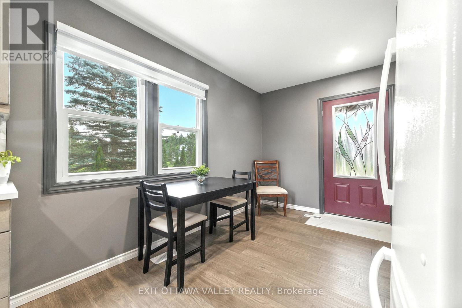 49 GLENDALE AVENUE, Deep River, Ontario, K0J1P0 — Photo 13