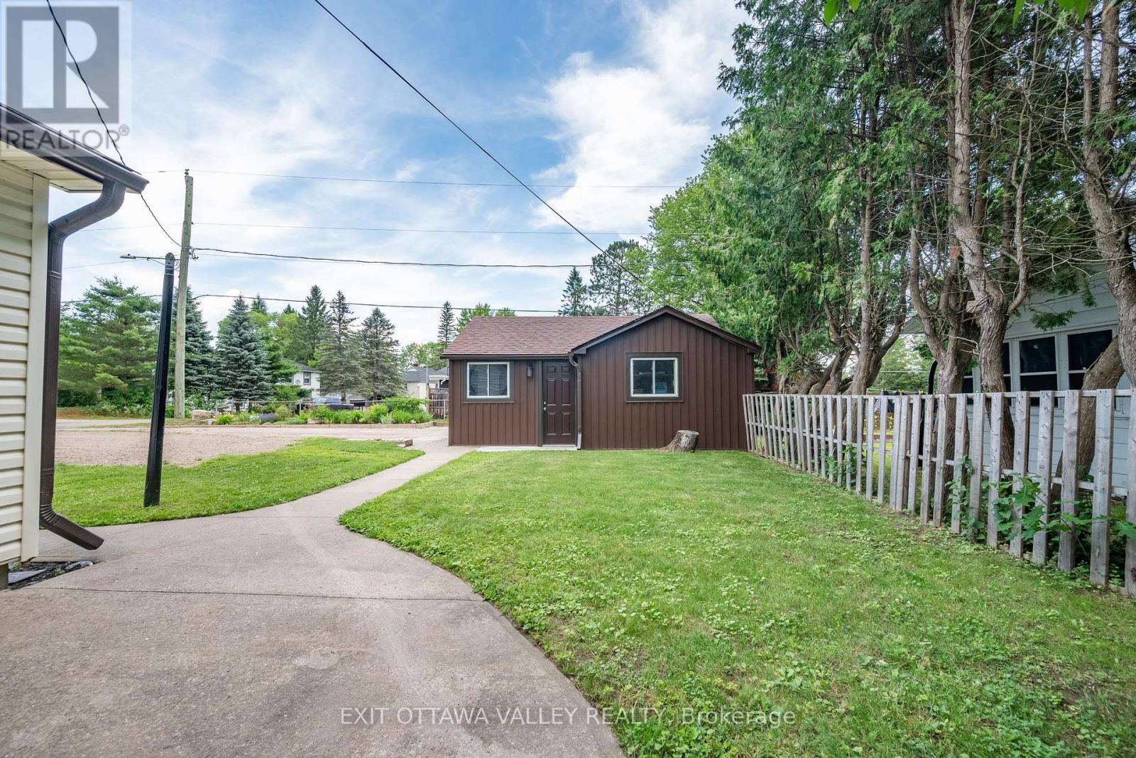 49 GLENDALE AVENUE, Deep River, Ontario, K0J1P0 — Photo 38