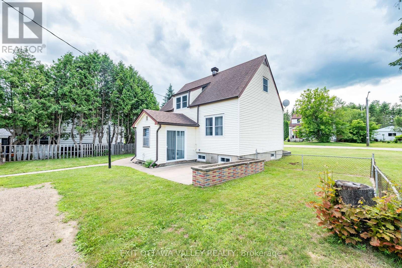 49 GLENDALE AVENUE, Deep River, Ontario, K0J1P0 — Photo 40