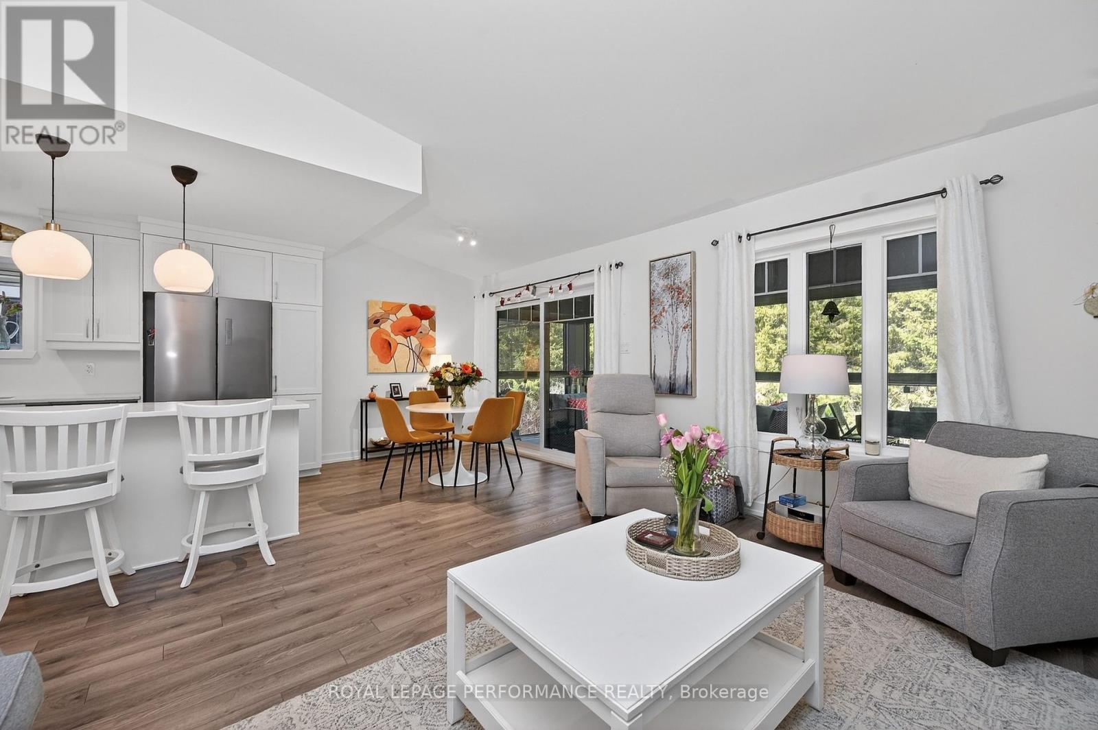 202 - 83 ST MORITZ TRAIL, Russell, Ontario, K0A1W0 — Photo 5