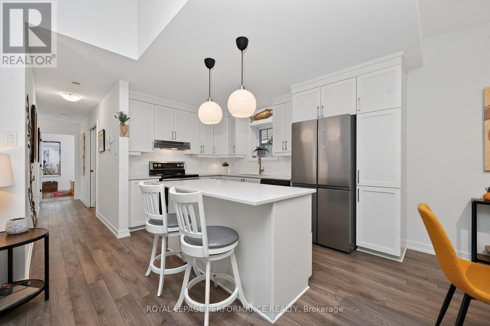 202 - 83 ST MORITZ TRAIL, Russell, Ontario, K0A1W0 — Photo 7