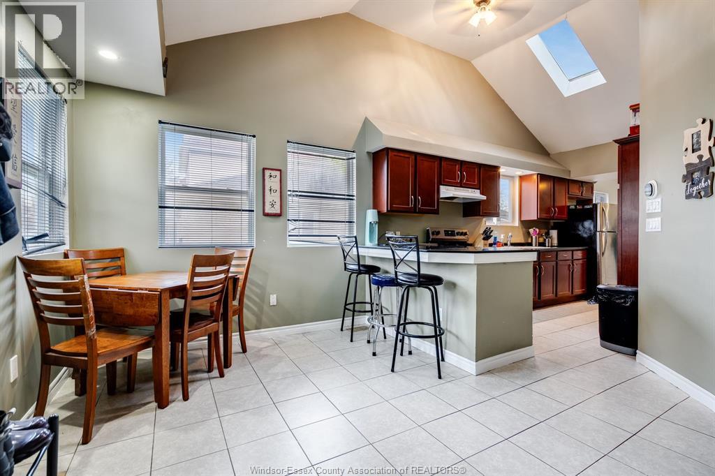 1451 Aubin, Windsor, Ontario, N8Y4E8 — Photo 2