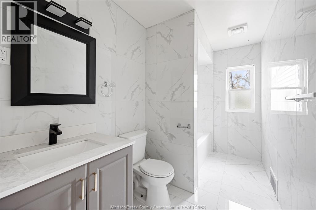 1114 Edward Unit# Upper, Windsor, Ontario, N8S3A1 — Photo 16