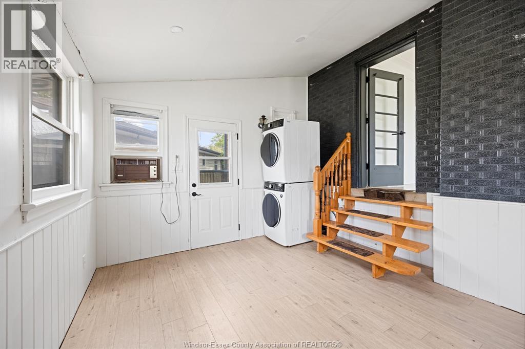 1114 Edward Unit# Upper, Windsor, Ontario, N8S3A1 — Photo 18