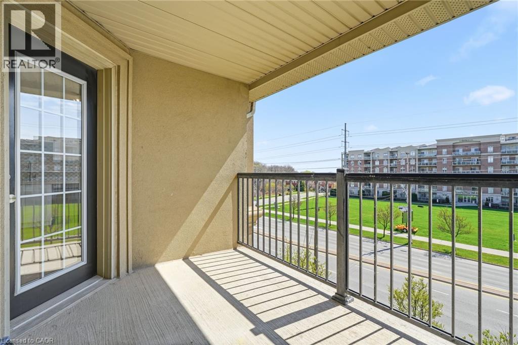 2055 APPLEBY Line Unit# 411, Burlington, Ontario, L7L7H1 — Photo 25