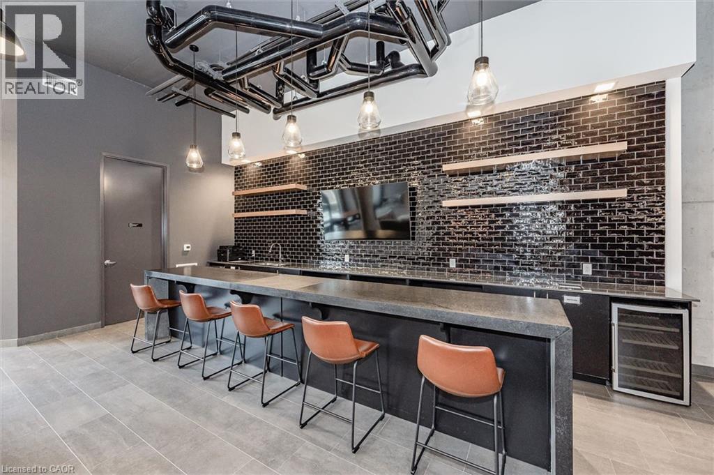 255 NORTHFIELD Drive E Unit# 610, Waterloo, Ontario, N2K0G5 — Photo 32