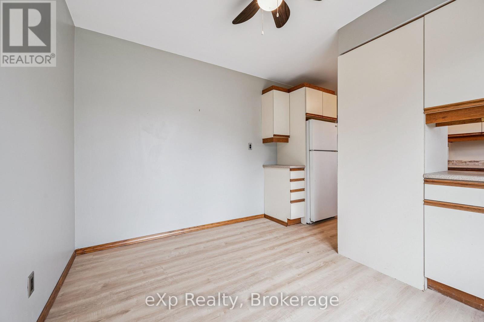 124 MONTCALM DRIVE, Kitchener, Ontario, N2B2R5 — Photo 15