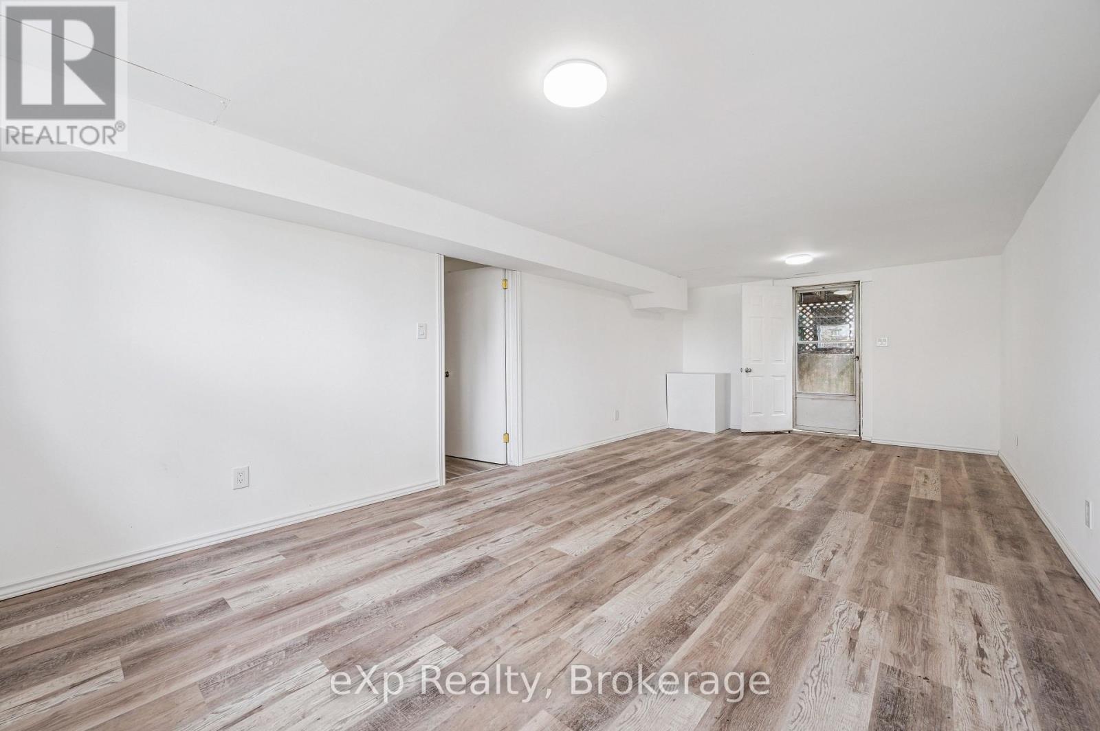 124 MONTCALM DRIVE, Kitchener, Ontario, N2B2R5 — Photo 32