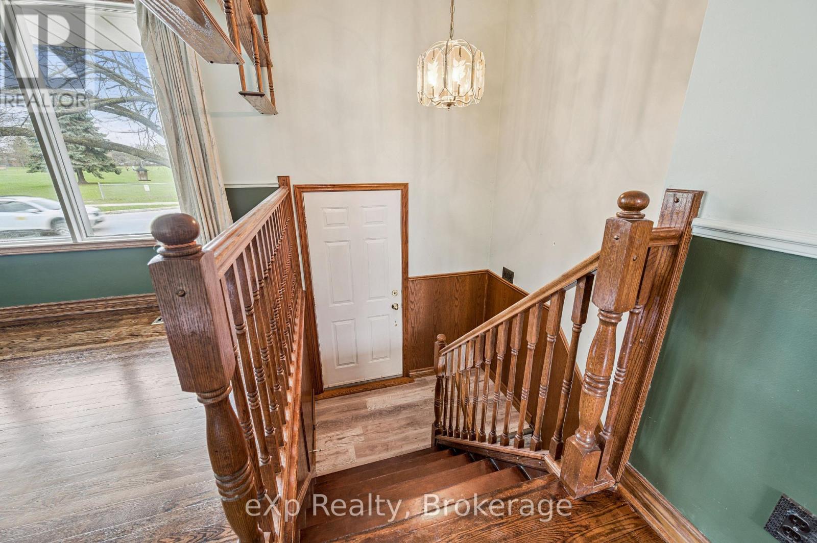 124 MONTCALM DRIVE, Kitchener, Ontario, N2B2R5 — Photo 6