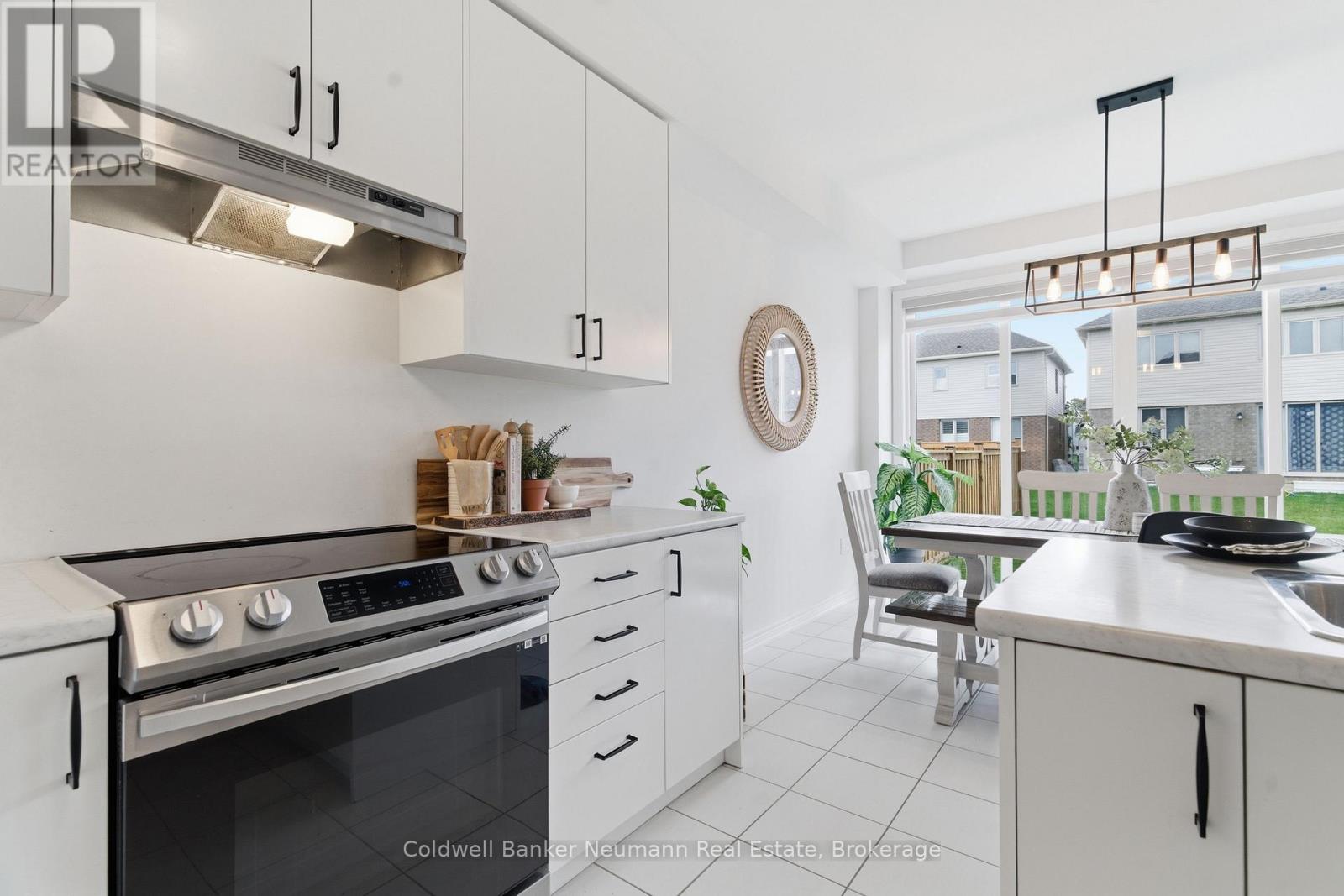 56 POVEY ROAD, Centre Wellington (Fergus), Ontario, N1M0J5 — Photo 11