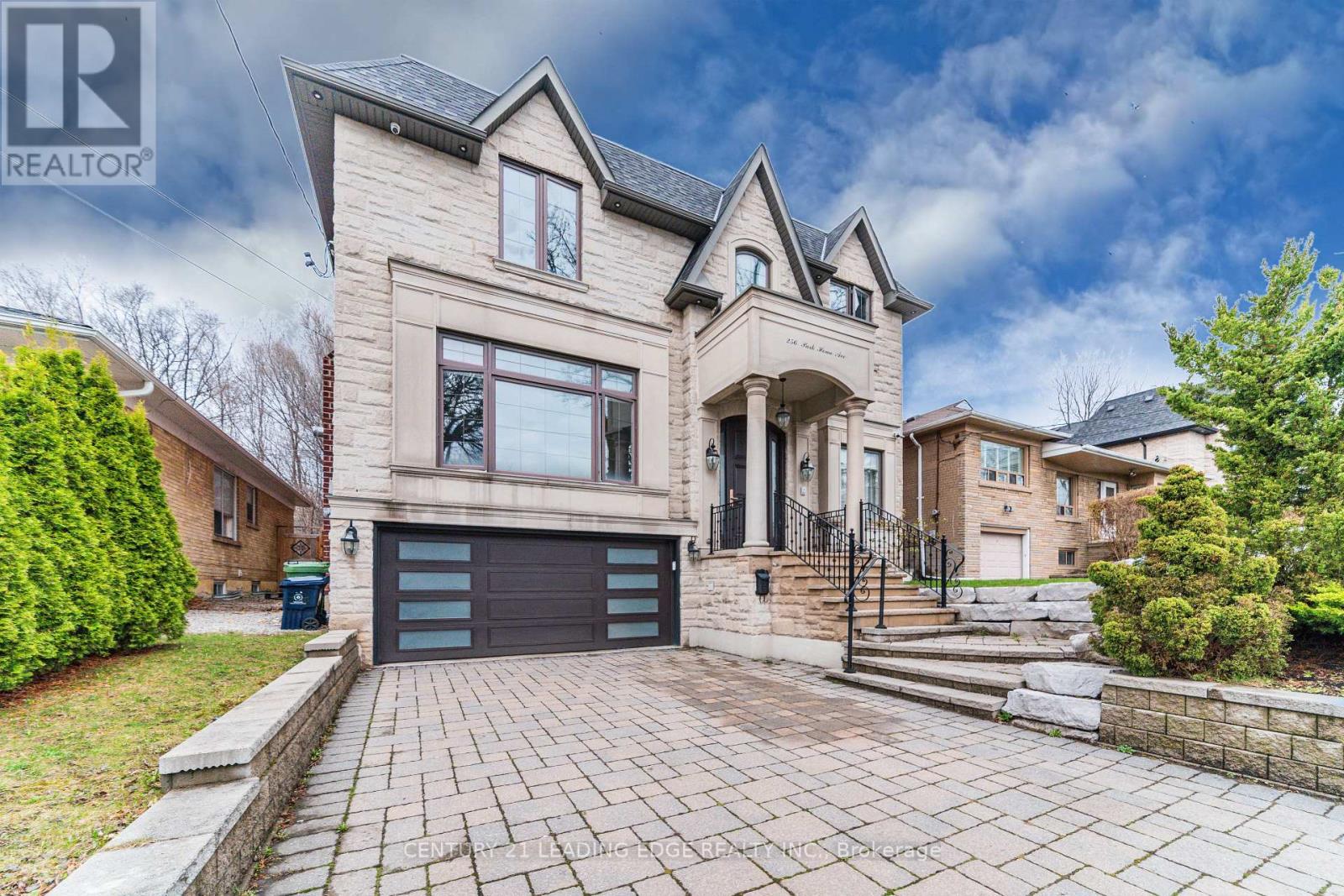 256 PARK HOME AVENUE, Toronto (Willowdale West), Ontario, M2R1A3 — Photo 3