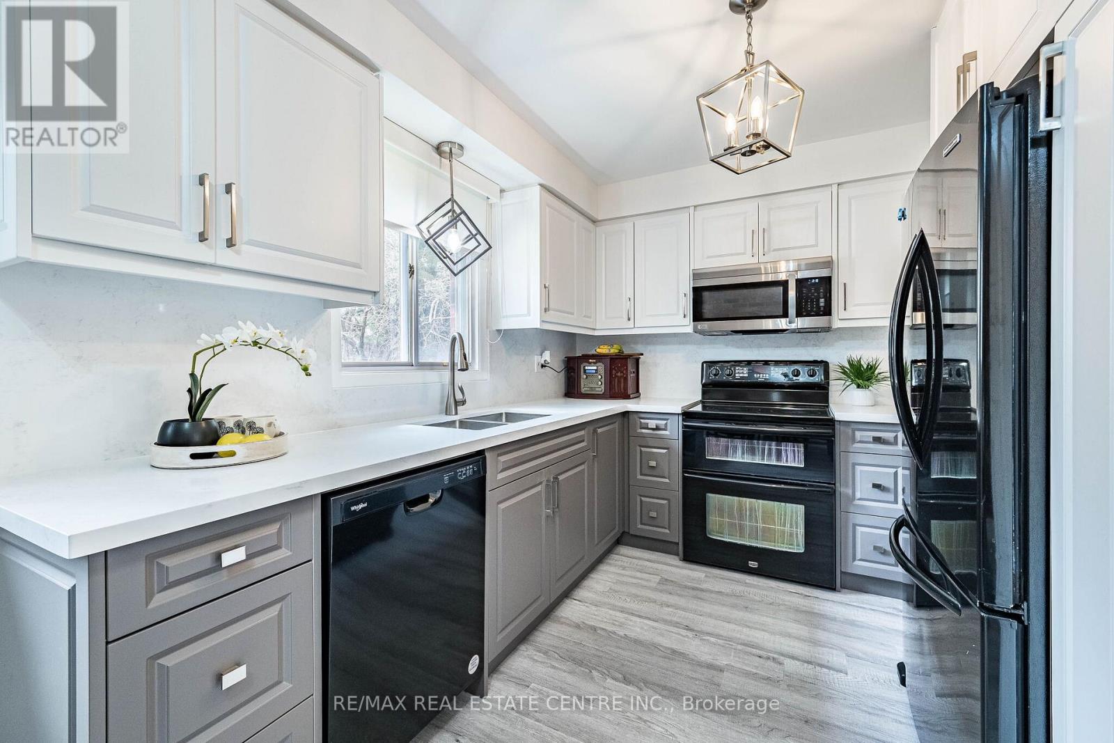 11 KIRKLAND ROAD, Brampton (Madoc), Ontario, L6V2W5 — Photo 10