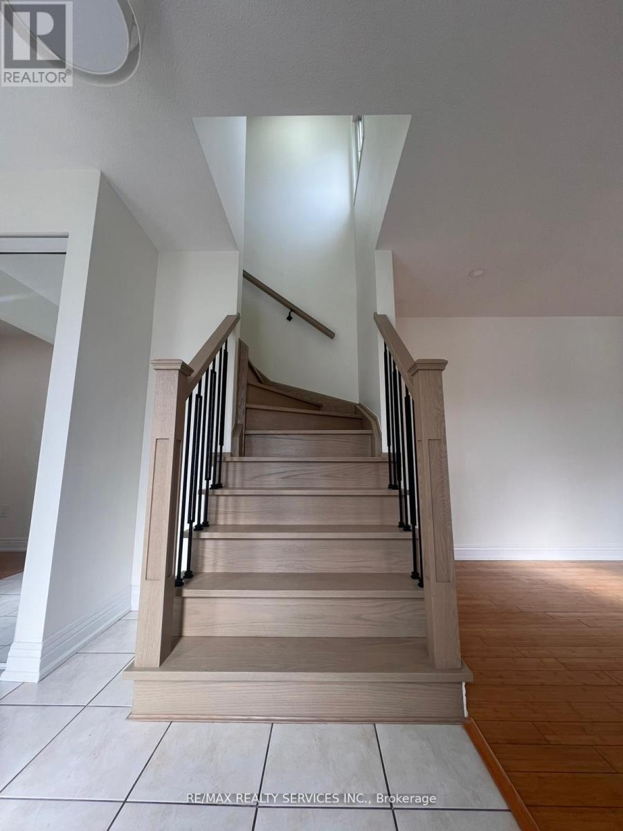 31 JUNEWOOD CRESCENT, Brampton (Northgate), Ontario, L6S3T5 — Photo 8