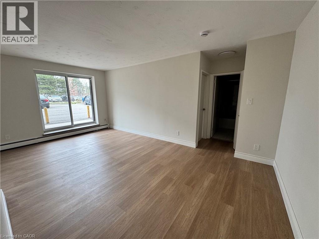 105 TIA Drive Unit# 102, Hamilton, Ontario, L8H2N8 — Photo 3