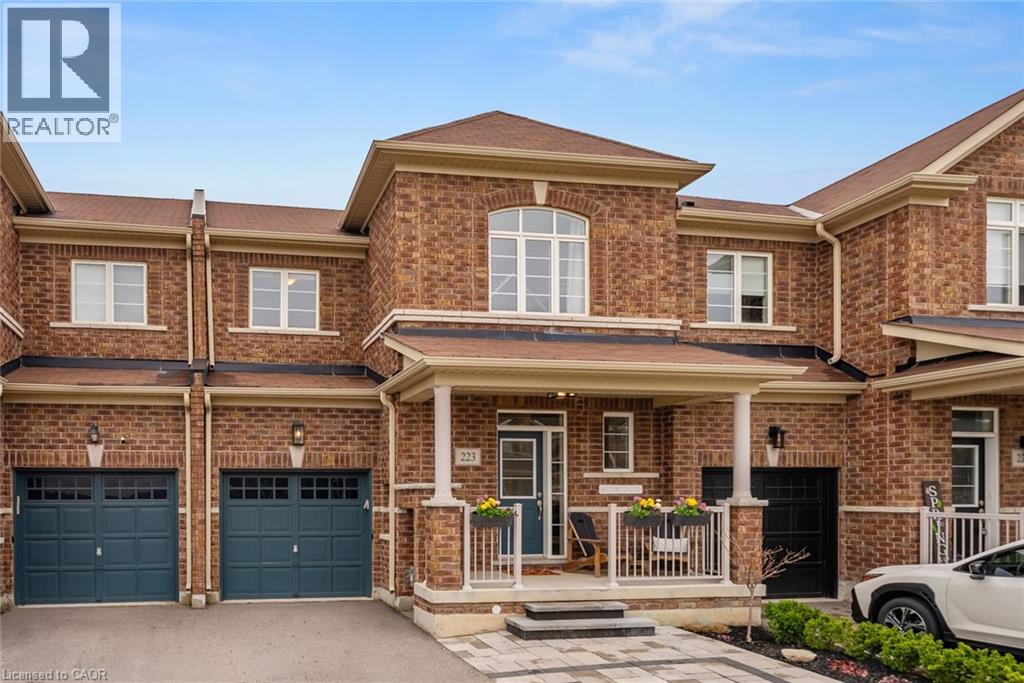 223 SKINNER Road, Hamilton, Ontario, L8B1X2 — Photo 2