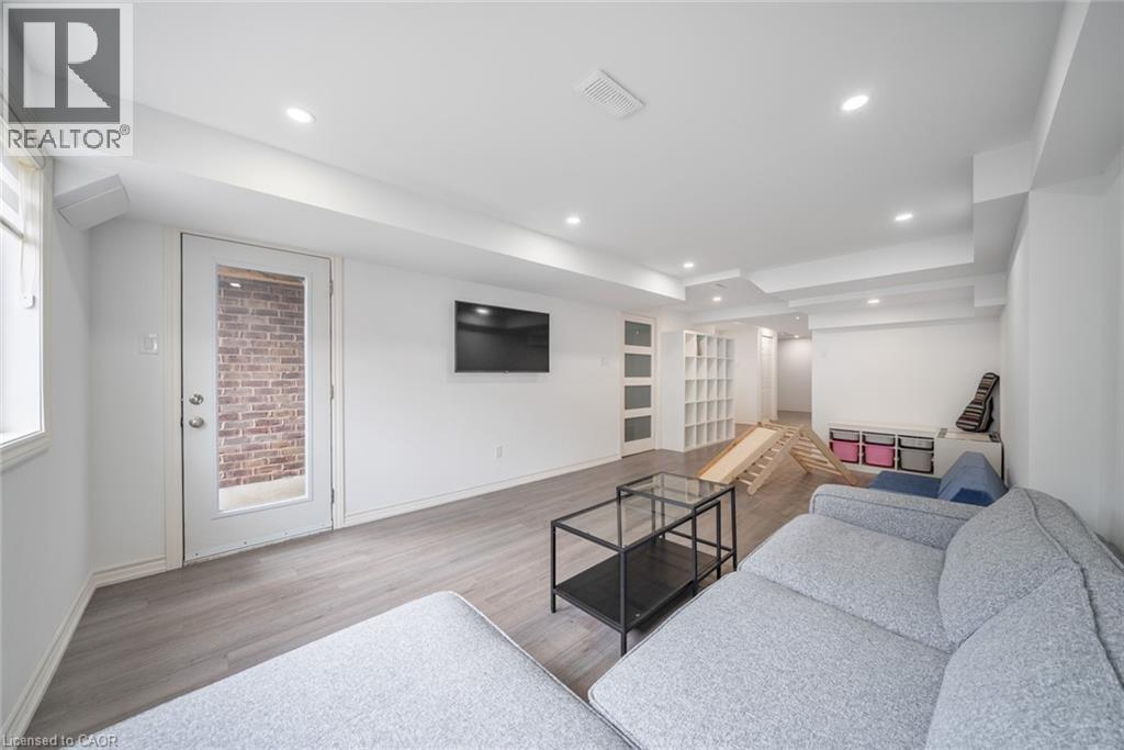 223 SKINNER Road, Hamilton, Ontario, L8B1X2 — Photo 39