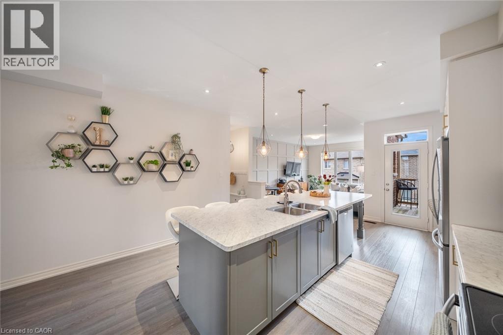 223 SKINNER Road, Hamilton, Ontario, L8B1X2 — Photo 7