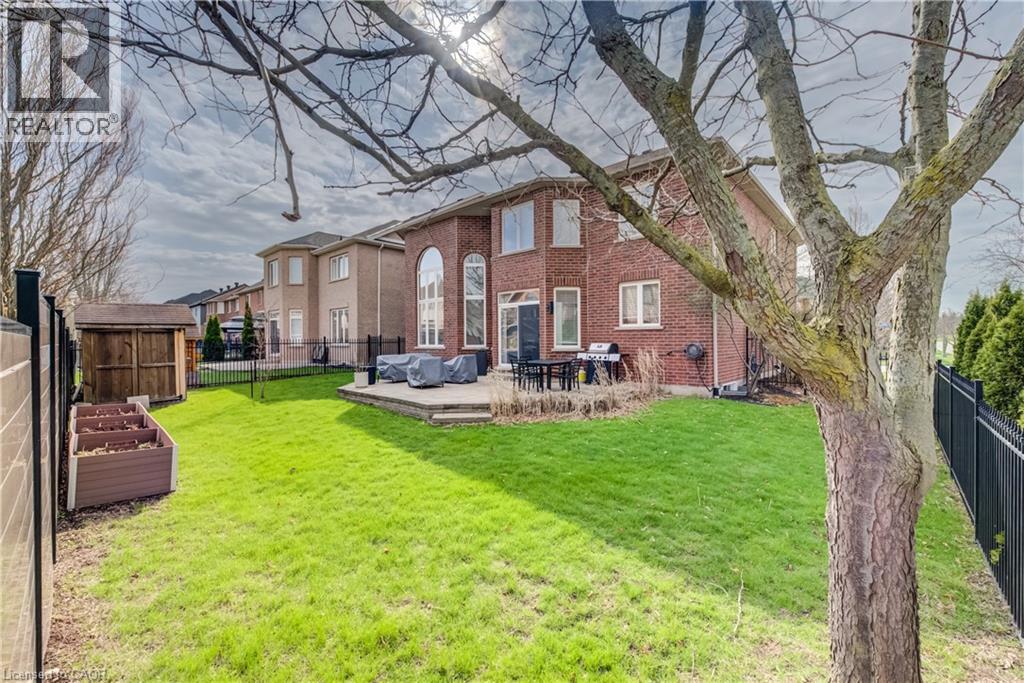 169 FALCONRIDGE Drive, Kitchener, Ontario, N2K4J9 — Photo 39