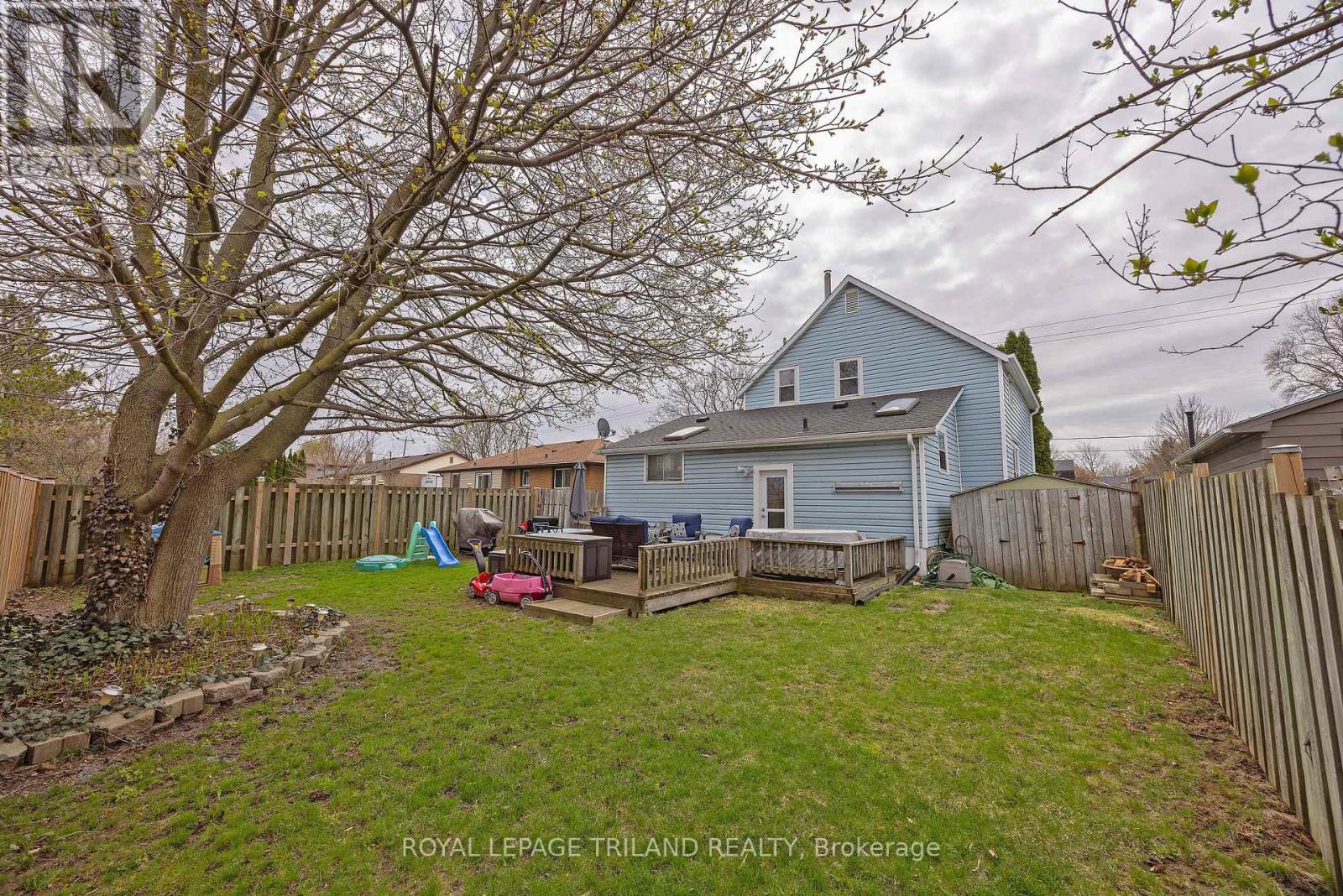 570 ELM STREET, St. Thomas, Ontario, N5R1K7 — Photo 28